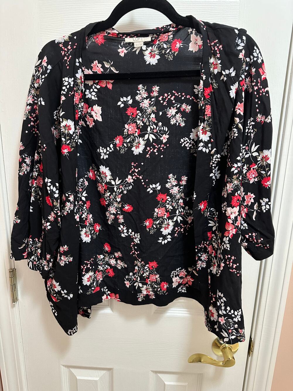Loft Wrap/Sweater/Coverup Size XS Black Floral